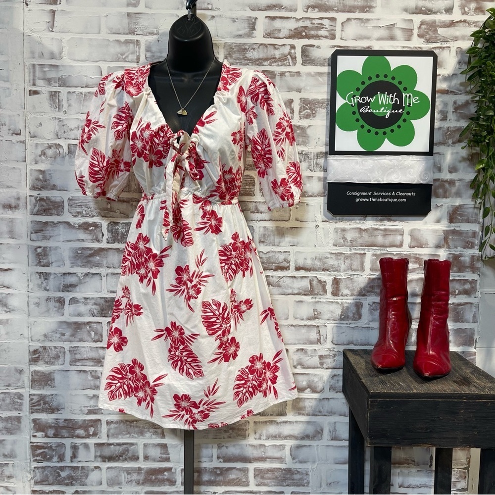 Chic Red and White Hawaiian Floral Mini Dress women’s XS